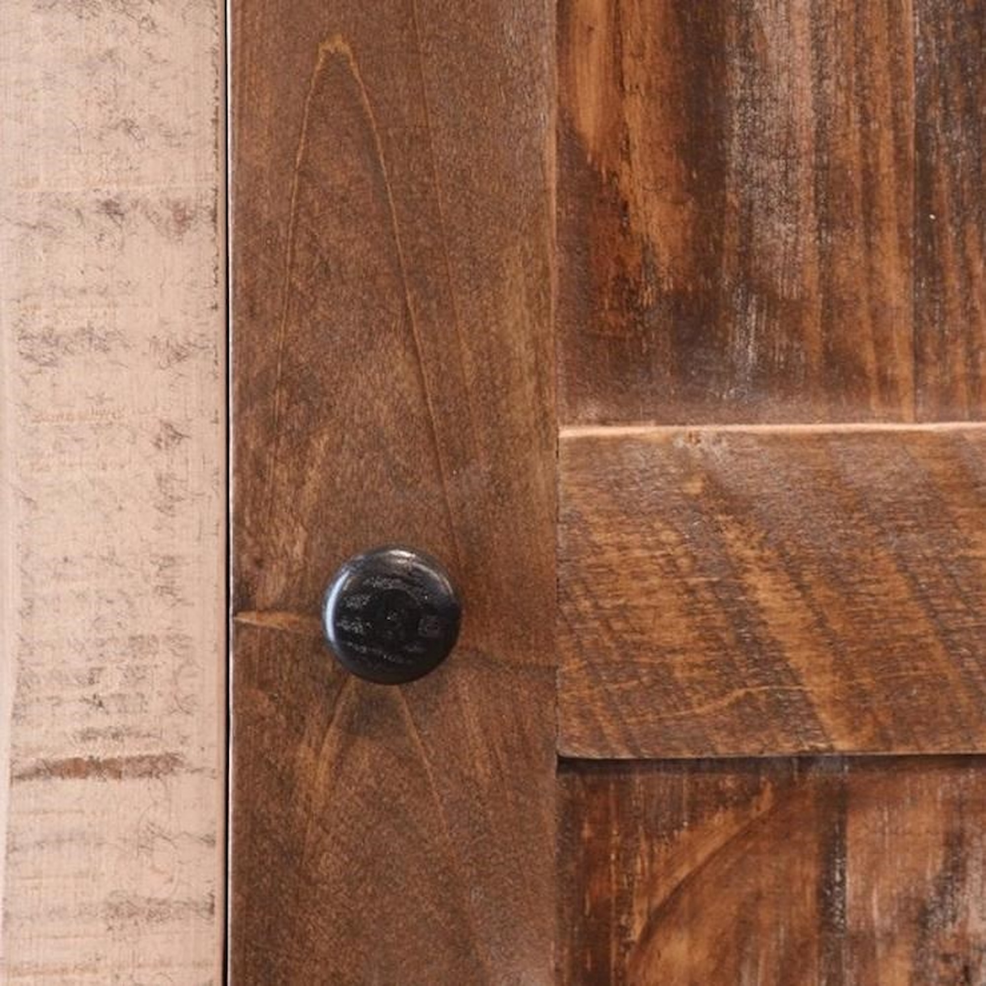 International Furniture Direct 900 Antique IFD966GTCH Rustic Gentleman